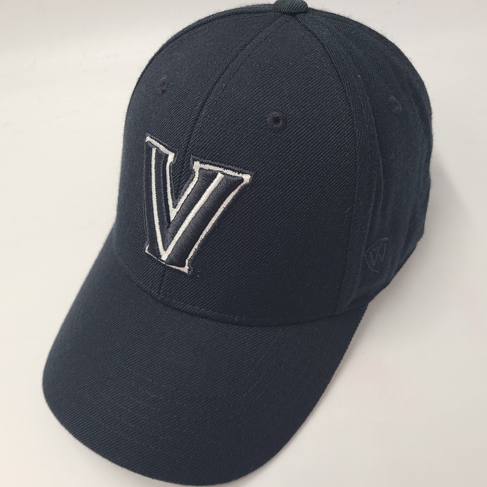 Villanova Wildcats Hat Fitted (Seems 7 3/8) Top of the World Black NCAA Logo Men